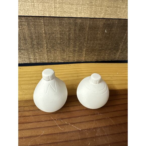 Ready To Paint Small Ornament Table Decor Set Of 2 - Picture 5 of 6